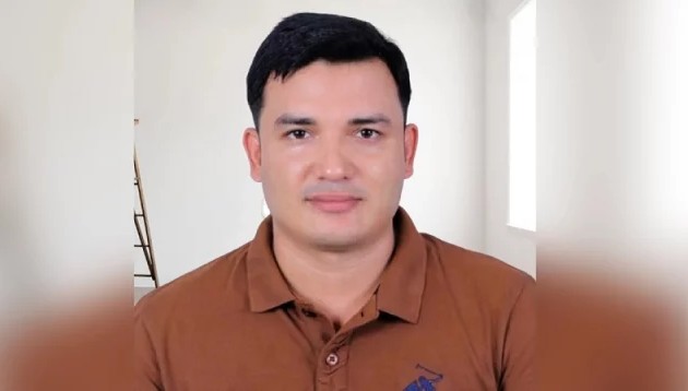 বিমানবন্দর থেকে সাবেক ছাত্রলীগ নেতা আটক