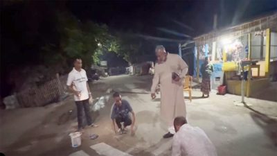 সিরাজগঞ্জ শহরজুড়ে স্পিড ব্রেকারে মার্কিং করছে আবদুস সাত্তার ফাউন্ডেশন