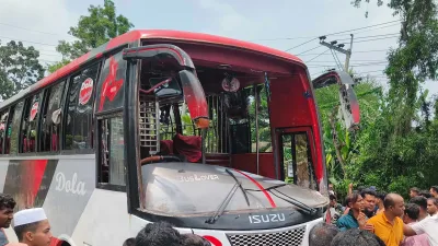 ঈদের দিন গোপালগঞ্জে সড়কে ঝরল ৫ প্রাণ