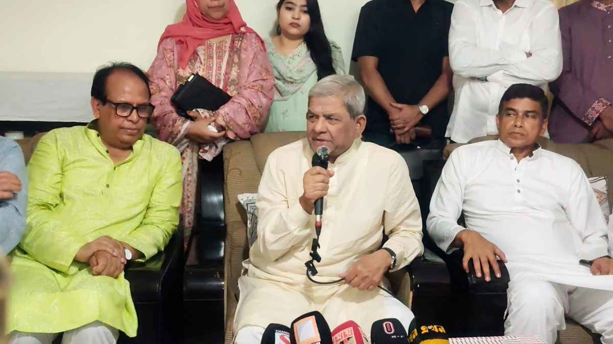 শিক্ষক নিয়োগে স্বজনপ্রীতি ও দলীয় প্রভাব নয়, যোগ্যতাই হবে প্রধান: মির্জা ফখরুল