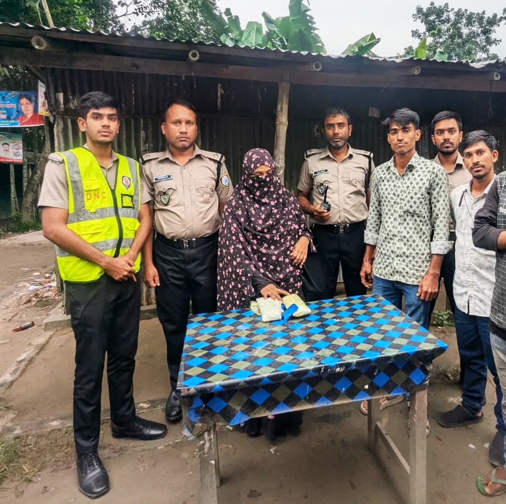 কেন্দুয়ায় ২৮ লাখ টাকার ইয়াবাসহ নারীকারবারী আটক