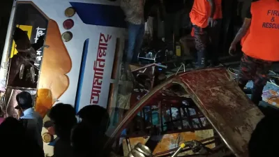 জামালপুর-ময়মনসিংহ মহাসড়কে ভয়াবহ দুর্ঘটনা, নিহত ৪