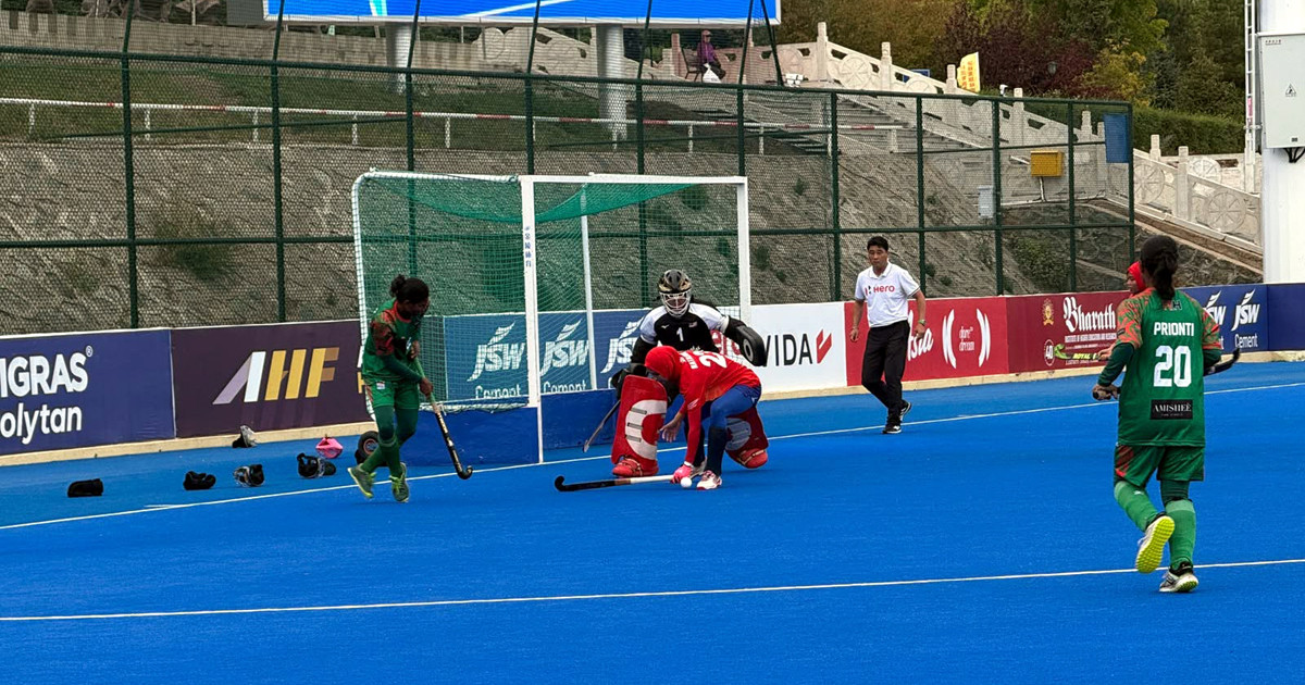 মালয়েশিয়াকে হারিয়ে জুনিয়র এশিয়া কাপে ইতিহাস গড়ল বাংলাদেশের মেয়েরা