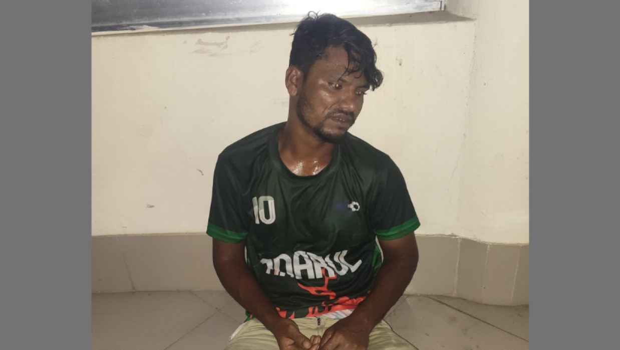 শাবিপ্রবিতে নারী শিক্ষার্থীকে উত্ত্যক্তের অভিযোগে বহিরাগত আটক