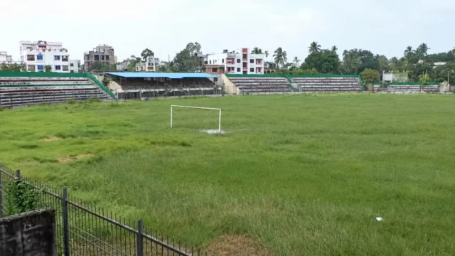 দুই দশকের বন্ধ্যাত্ব কাটিয়ে আধুনিকায়নের পথে যশোর স্টেডিয়াম