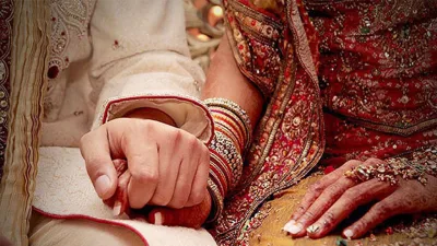 দেনমোহর কি শুধু কাবিনে লেখার অঙ্ক, নাকি স্বামীর ওপর ঋণ?