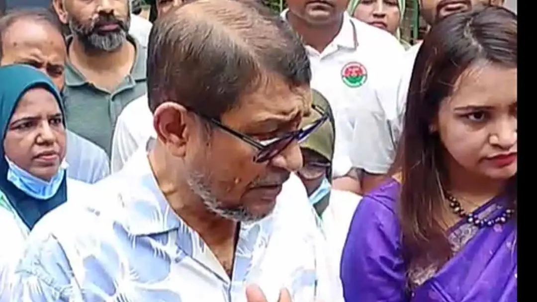 সরকারি হাসপাতালের সামনে ক্লিনিক অনুমোদনে ‘না’: স্বাস্থ্যমন্ত্রী