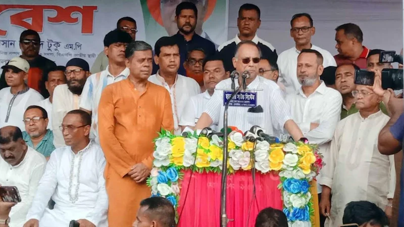 শান্তি ভঙ্গ করলে কাউকে ছাড় দেওয়া হবে না: টুকু