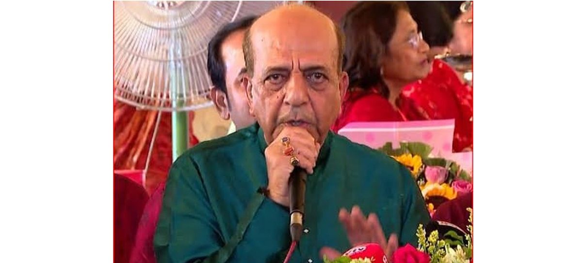 বাংলাদেশে উৎসবমুখর পরিবেশে দুর্গাপূজা হচ্ছে: দীনেশ ত্রিবেদী