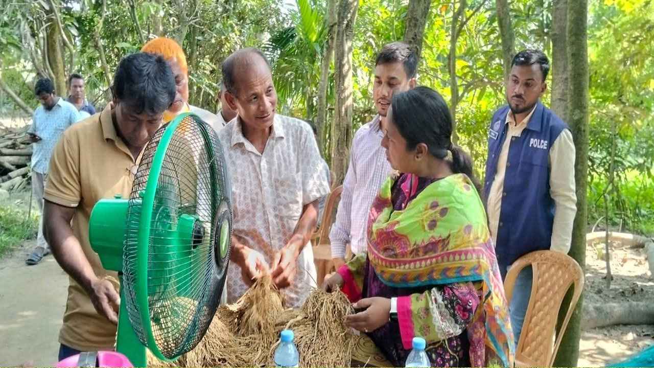 ২১ বছরের গবেষণায় ধানের ২৫ জাত উদ্ভাবন সেন্টুর