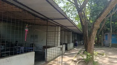 প্রধান শিক্ষক নেই, বেতনও নেই; সংকটে গোপালগঞ্জ বিশ্ববিদ্যালয় স্কুল