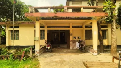 জনবল সংকটে বাগাতিপাড়া প্রাণিসম্পদ দপ্তর, ব্যাহত সেবা