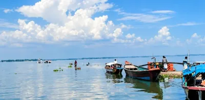 পর্যটনের স্বপ্ন দেখছে চলনবিল, কিন্তু হারাচ্ছে নিজের প্রাণ