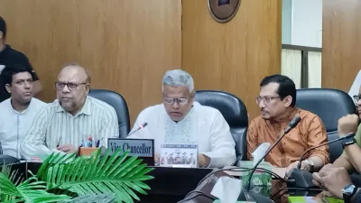 রাবিতে সাংবাদিকদের ওপর হামলা: ৪ জনের ছাত্রত্ব বাতিল, ৩ জনকে সতর্ক করার সুপারিশ