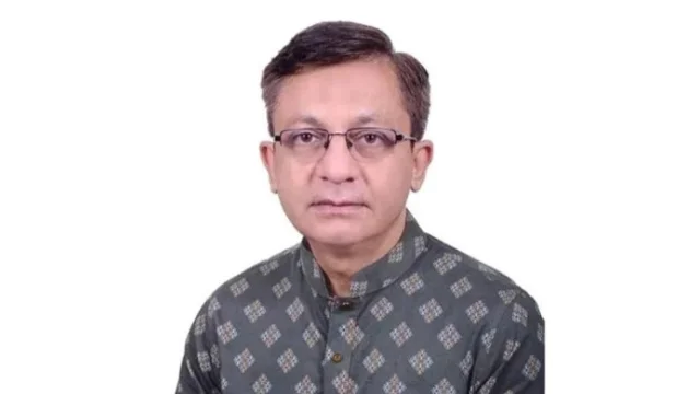 শিশুদের স্বাস্থ্যঝুঁকিতে ফেলছে ভেজাল দুধ, ছাড় নয়: বাণিজ্যমন্ত্রী