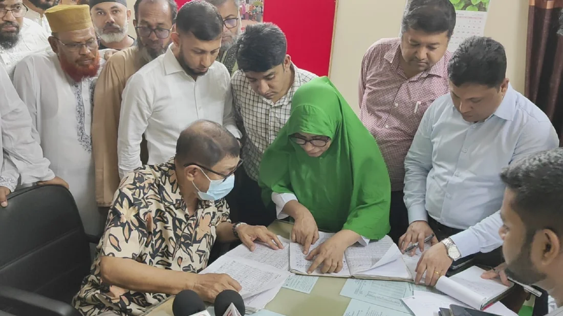 মন্ত্রীর আকস্মিক পরিদর্শনে ধরা পড়ল চিকিৎসক অনুপস্থিতি
